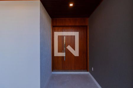 Casa à venda com 194m², 3 quartos e 2 vagasEntrada