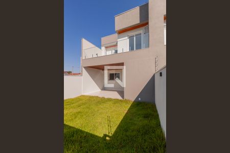 Casa à venda com 194m², 3 quartos e 2 vagasÁrea externa
