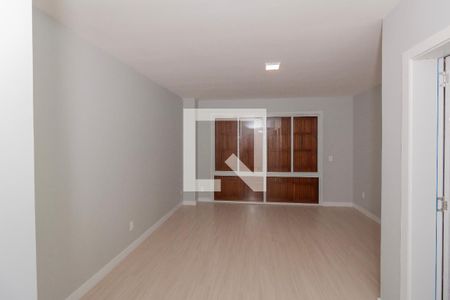 Suíte de casa à venda com 3 quartos, 194m² em Canudos, Novo Hamburgo