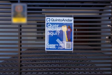 Casa à venda com 194m², 3 quartos e 2 vagasFachada