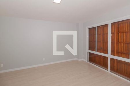 Suíte de casa à venda com 3 quartos, 194m² em Canudos, Novo Hamburgo