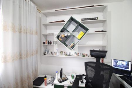 Casa à venda com 151m², 5 quartos e 2 vagasQuarto 2 