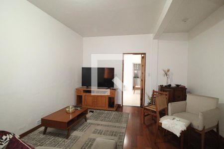 Sala   de casa para alugar com 5 quartos, 151m² em Jardim Danfer, São Paulo