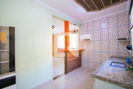 Casa para alugar com 288m², 3 quartos e 2 vagasCozinha