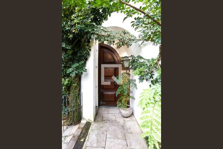 Casa à venda com 400m², 3 quartos e 5 vagasFachada