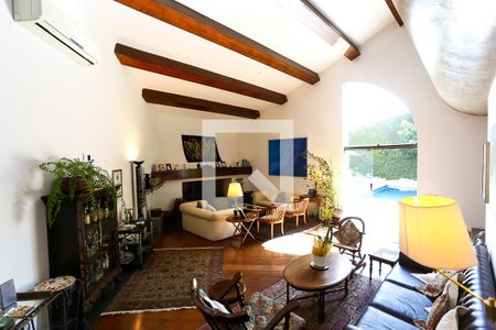 Sala 1 de casa à venda com 3 quartos, 400m² em Jardim Leonor, São Paulo