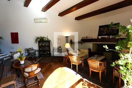 Sala 1 de casa à venda com 3 quartos, 400m² em Jardim Leonor, São Paulo