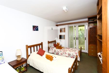 Casa à venda com 400m², 3 quartos e 5 vagassuíte 2