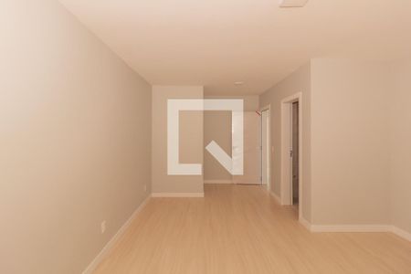 Casa à venda com 194m², 3 quartos e 2 vagasSuíte