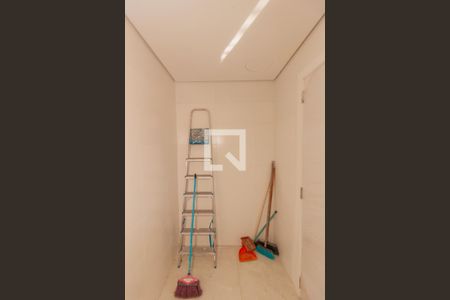 Casa à venda com 194m², 3 quartos e 2 vagasÁrea de Serviço