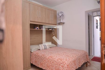 Casa à venda com 100m², 2 quartos e 3 vagas Casa à venda com 100m², 2 quartos e 3 vagasQuarto