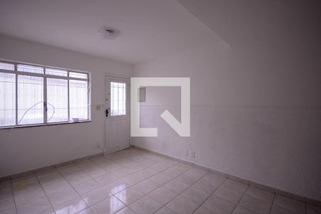 Sala  de casa para alugar com 2 quartos, 105m² em Vila Gumercindo, São Paulo