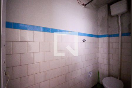 Área de Serviço - Banheiro de casa para alugar com 2 quartos, 105m² em Vila Gumercindo, São Paulo