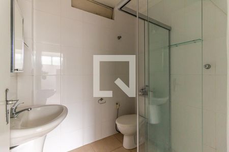 Banheiro de apartamento para alugar com 1 quarto, 35m² em Vila Buarque, São Paulo