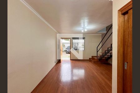 Sala de casa de condomínio à venda com 2 quartos, 82m² em Vila Campo Grande, São Paulo