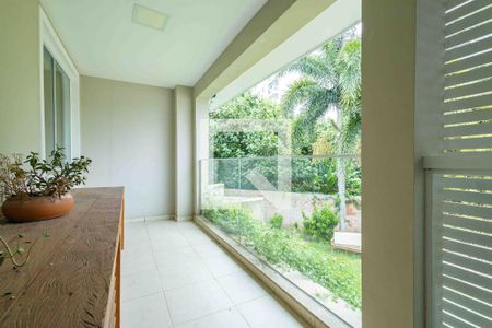 Casa de condomínio à venda com 1280m², 5 quartos e 2 vagasVaranda da Suíte 3