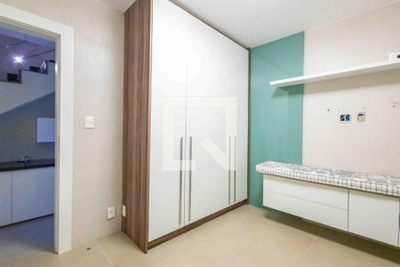 Casa de condomínio à venda com 1280m², 5 quartos e 2 vagasQuarto de Hóspedes