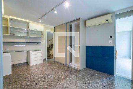 Casa de condomínio à venda com 1280m², 5 quartos e 2 vagasSuíte 3