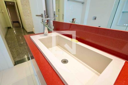 Casa de condomínio à venda com 1280m², 5 quartos e 2 vagasBanheiro da Suíte 2