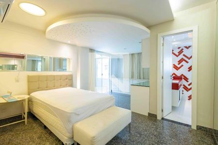 Casa de condomínio à venda com 1280m², 5 quartos e 2 vagasSuíte 2