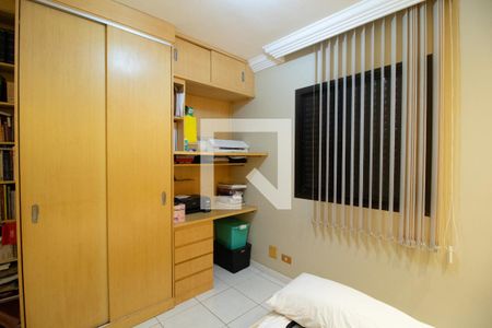 Apartamento à venda com 57m², 2 quartos e 2 vagasQuarto 2
