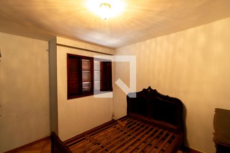 Quarto 2 de casa para alugar com 2 quartos, 68m² em Burgo Paulista, São Paulo