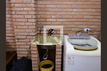 Casa à venda com 140m², 3 quartos e 2 vagasÁrea de Serviço