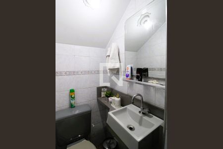 Casa à venda com 140m², 3 quartos e 2 vagasLavabo