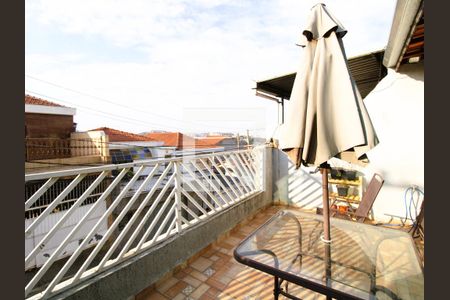 Casa à venda com 140m², 3 quartos e 2 vagasVaranda