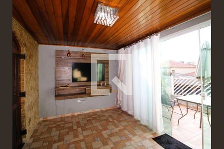 Casa à venda com 140m², 3 quartos e 2 vagasSala de TV