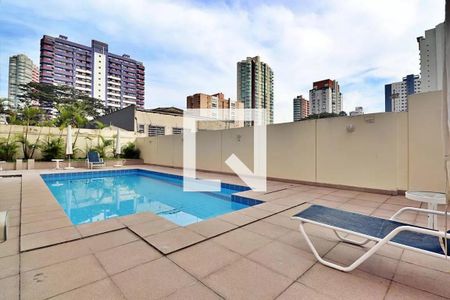 Apartamento à venda com 315m², 4 quartos e 4 vagasÁrea comum - Piscina