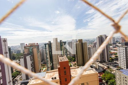 Apartamento à venda com 315m², 4 quartos e 4 vagasVista da Suíte 4