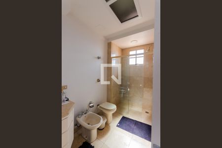 Apartamento à venda com 315m², 4 quartos e 4 vagasBanheiro da Suíte 4