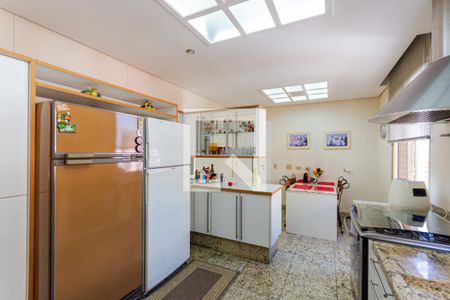 Apartamento à venda com 315m², 4 quartos e 4 vagasCozinha