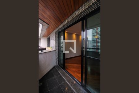 Varanda de apartamento à venda com 4 quartos, 176m² em Vila Regente Feijó, São Paulo