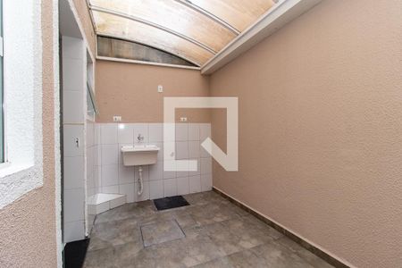 Apartamento para alugar com 65m², 2 quartos e 1 vagaÁrea de Serviço