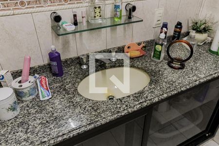 Apartamento à venda com 109m², 3 quartos e sem vagaBanheiro Social