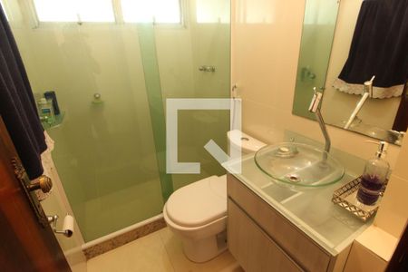 Apartamento à venda com 198m², 4 quartos e 2 vagasBanheiro