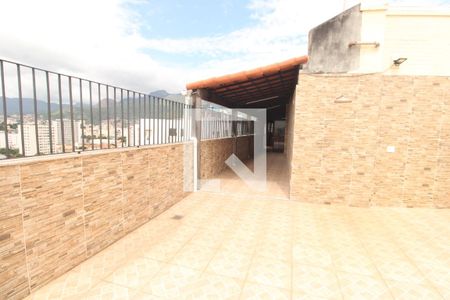 Apartamento à venda com 198m², 4 quartos e 2 vagasArea de seviço