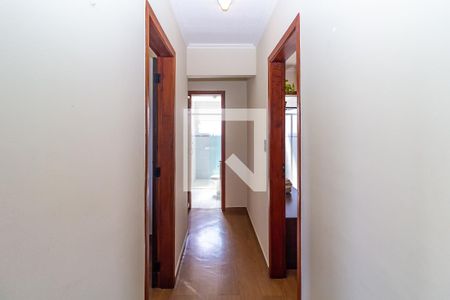 Corredor de apartamento para alugar com 3 quartos, 104m² em Jardim Independência, São Paulo