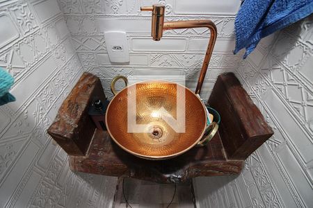 Casa à venda com 170m², 3 quartos e 2 vagasBanheiro de serviço