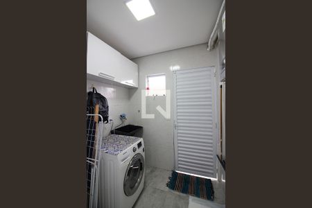 Casa à venda com 170m², 3 quartos e 2 vagasÁrea de Serviço