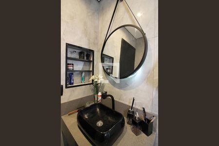 Casa à venda com 170m², 3 quartos e 2 vagasQuarto 1 - Suíte Banheiro 