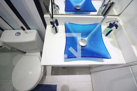 Casa à venda com 170m², 3 quartos e 2 vagasBanheiro Social 2