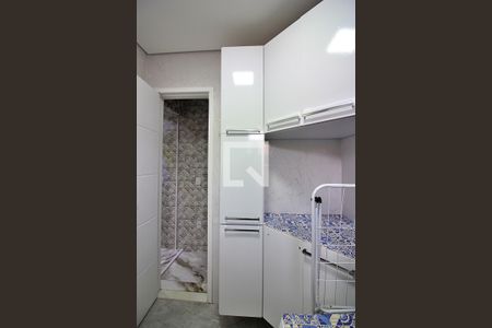 Casa à venda com 170m², 3 quartos e 2 vagasÁrea de Serviço