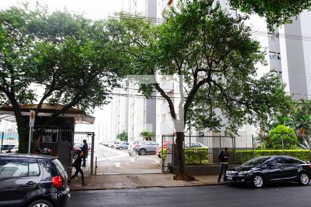 Apartamento para alugar com 55m², 2 quartos e 1 vagafrente