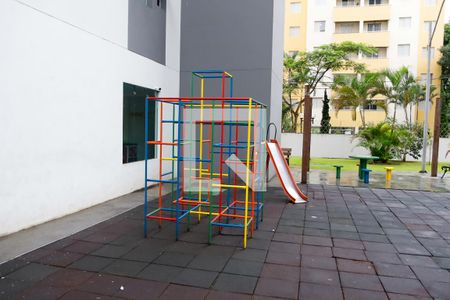 Apartamento para alugar com 55m², 2 quartos e 1 vagaÁrea comum - Playground