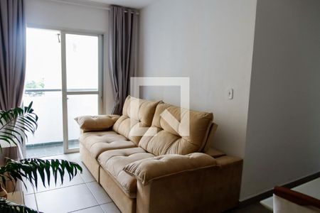 sala de apartamento para alugar com 2 quartos, 55m² em Continental, Osasco