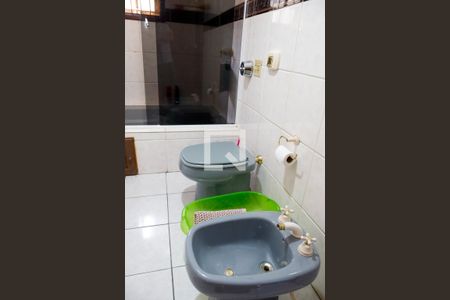 Casa à venda com 194m², 3 quartos e 1 vagaBanheiro da Suíte 3