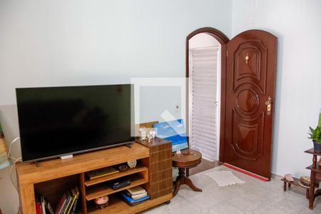 sala de casa para alugar com 3 quartos, 194m² em Cipava, Osasco